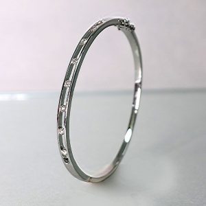 18ct White Gold Diamond Bangle