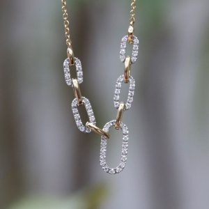 18ct Yellow Gold Diamond Bracelet